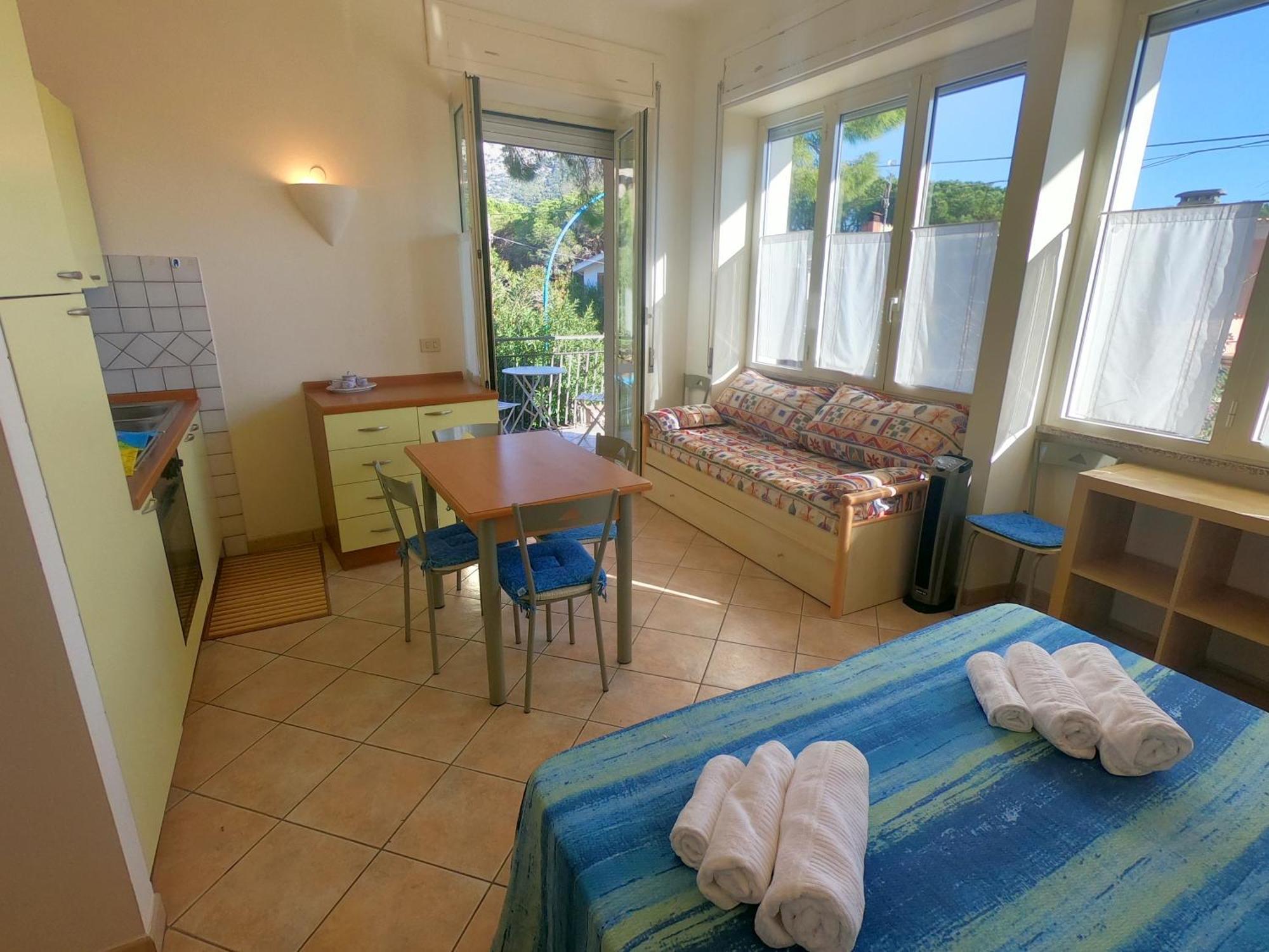 Villa Emilia Appartments Cala Gonone Zewnętrze zdjęcie
