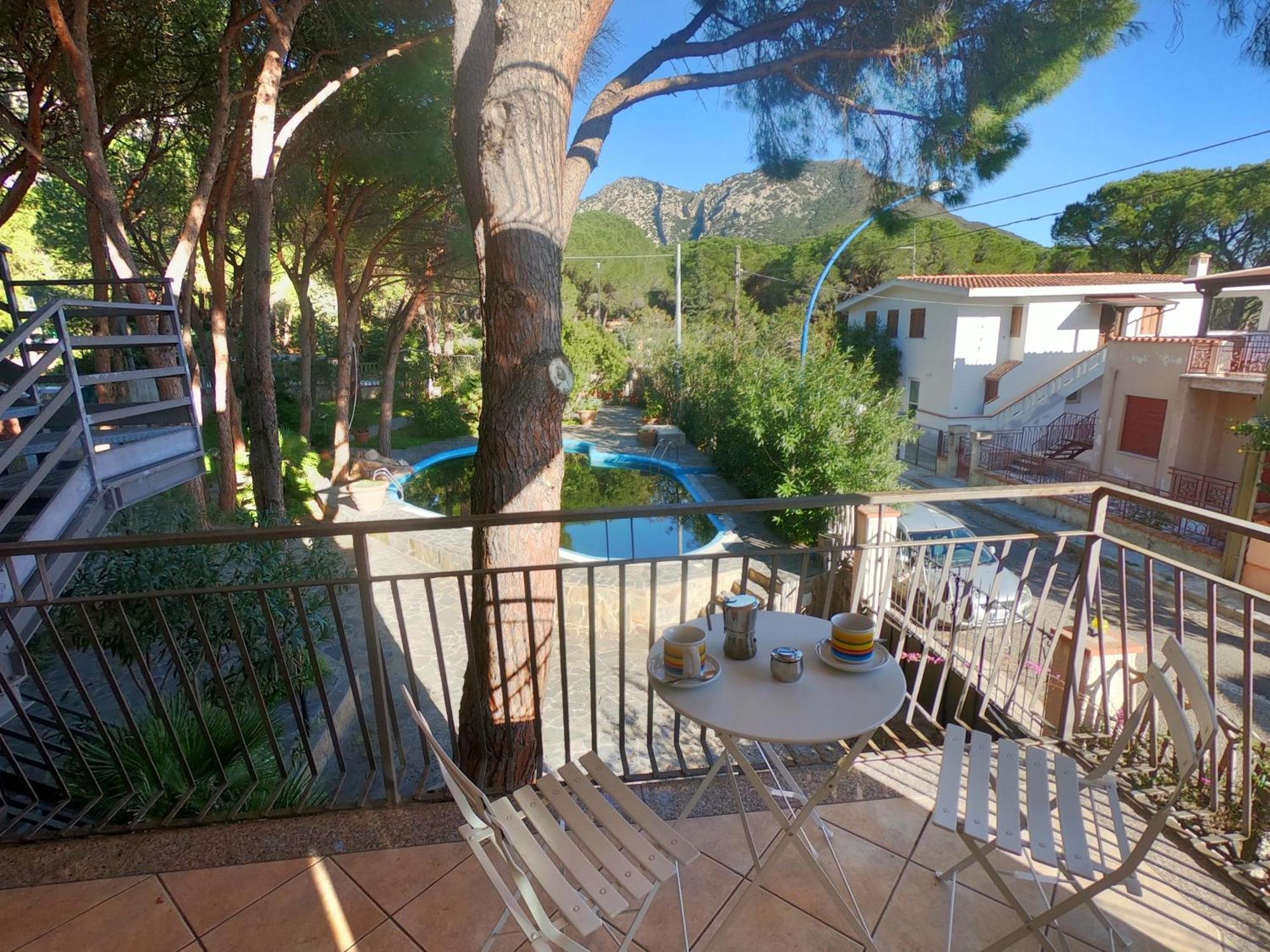 Villa Emilia Appartments Cala Gonone Zewnętrze zdjęcie